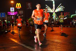 BIB: 228, 21405
                            <button type="button" onclick="openModal(16189787)" class="btn btn-primary btn-sm float-right btn-popup" data-toggle="modal" data-target=".modal-high-quality">
                        <i class="fas fa-shopping-cart"></i> Add to Cart
                    </button>
                                            <button type="button" onclick="isThisMe(16189787, true)" class="btn btn-success btn-sm float-right btn-popup btn-isme hidden" data-toggle="tooltip" data-placement="bottom" title="นี่คือรูปของคุณใช่ไหม คลิกที่นี่เพื่อเอาเข้าอัลบั้ม">
                        <i class="fas fa-plus"></i> Add to album
                    </button>
                    <button type="button" onclick="isThisMe(16189787, false)" class="btn btn-warning btn-sm float-right btn-popup btn-isnotme hidden">
                        <i class="fas fa-ban"></i> Remove from album
                    </button>